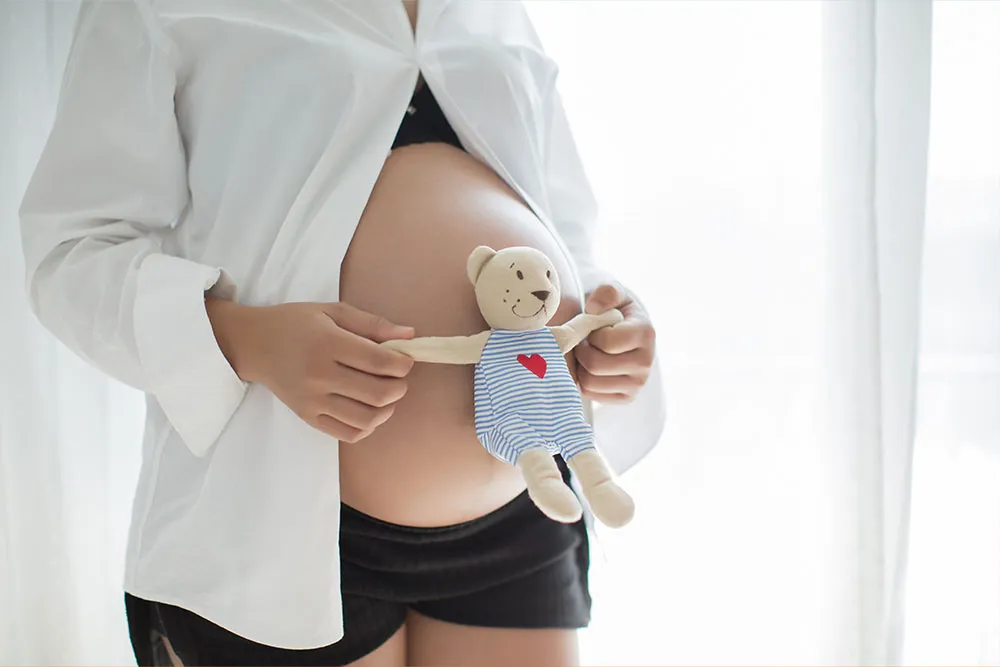 Pregnancy-Outcomes-and-Bariatric-Surgery.webp